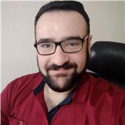 Professeur natif diplomé d'une grande expérience enseigne grec moderne, biblique ou ancien en ligne